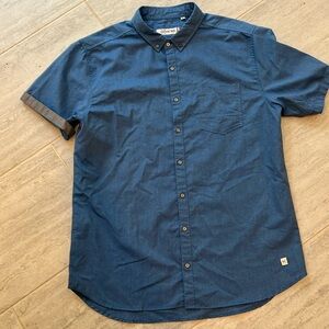 Departwest Men’s Button-up shirt